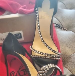 Christian Louboutin 39.5